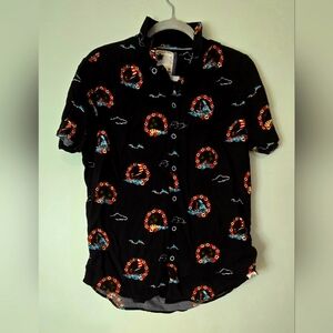 Free Planet Men's Hawaiian Casual Button-Up Shirt Size M - Island Print
